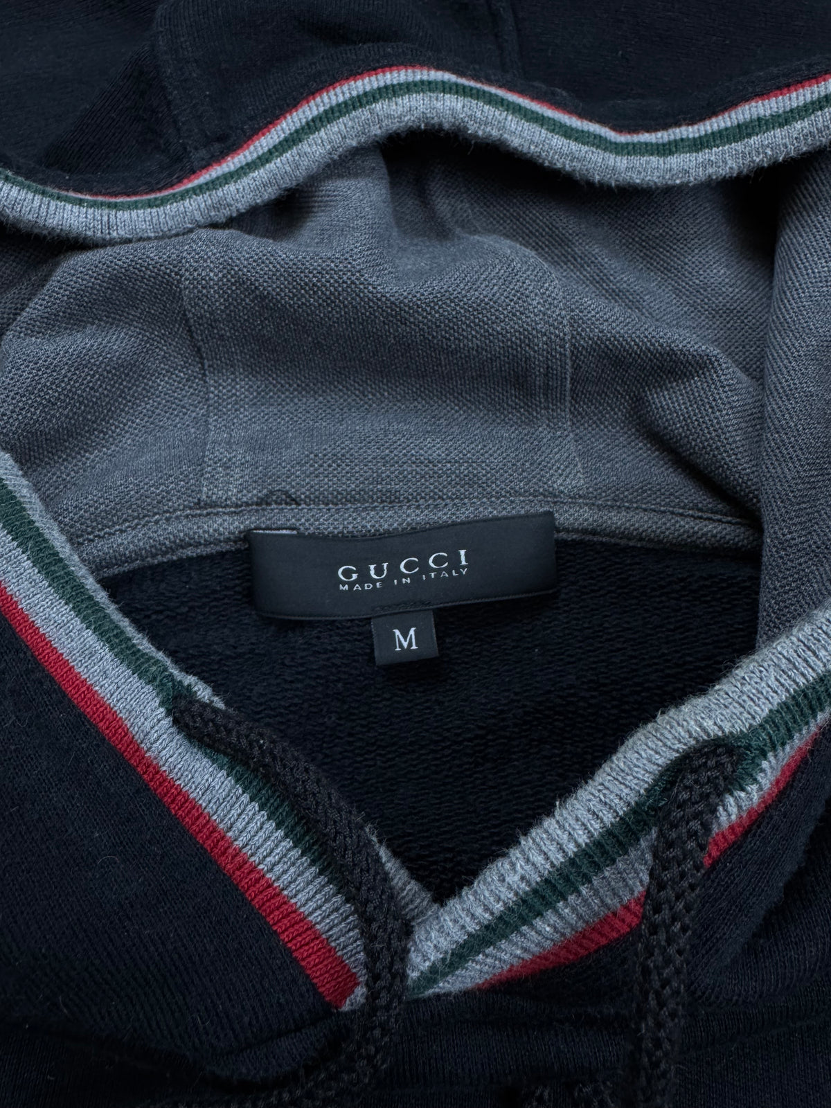vintage Gucci hoodie {M}