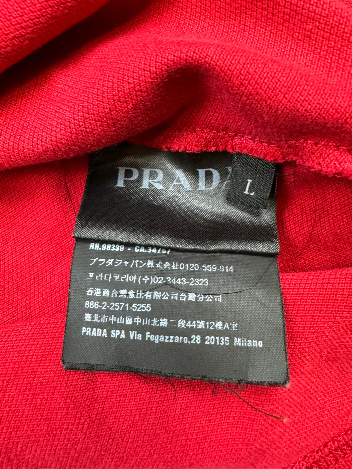 red Prada polo {M}