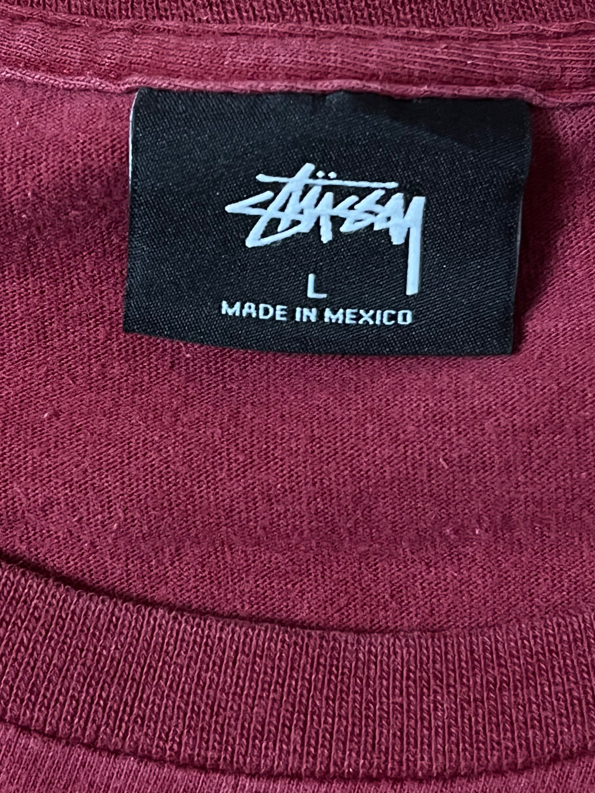 vintage Stüssy t-shirt {XL}