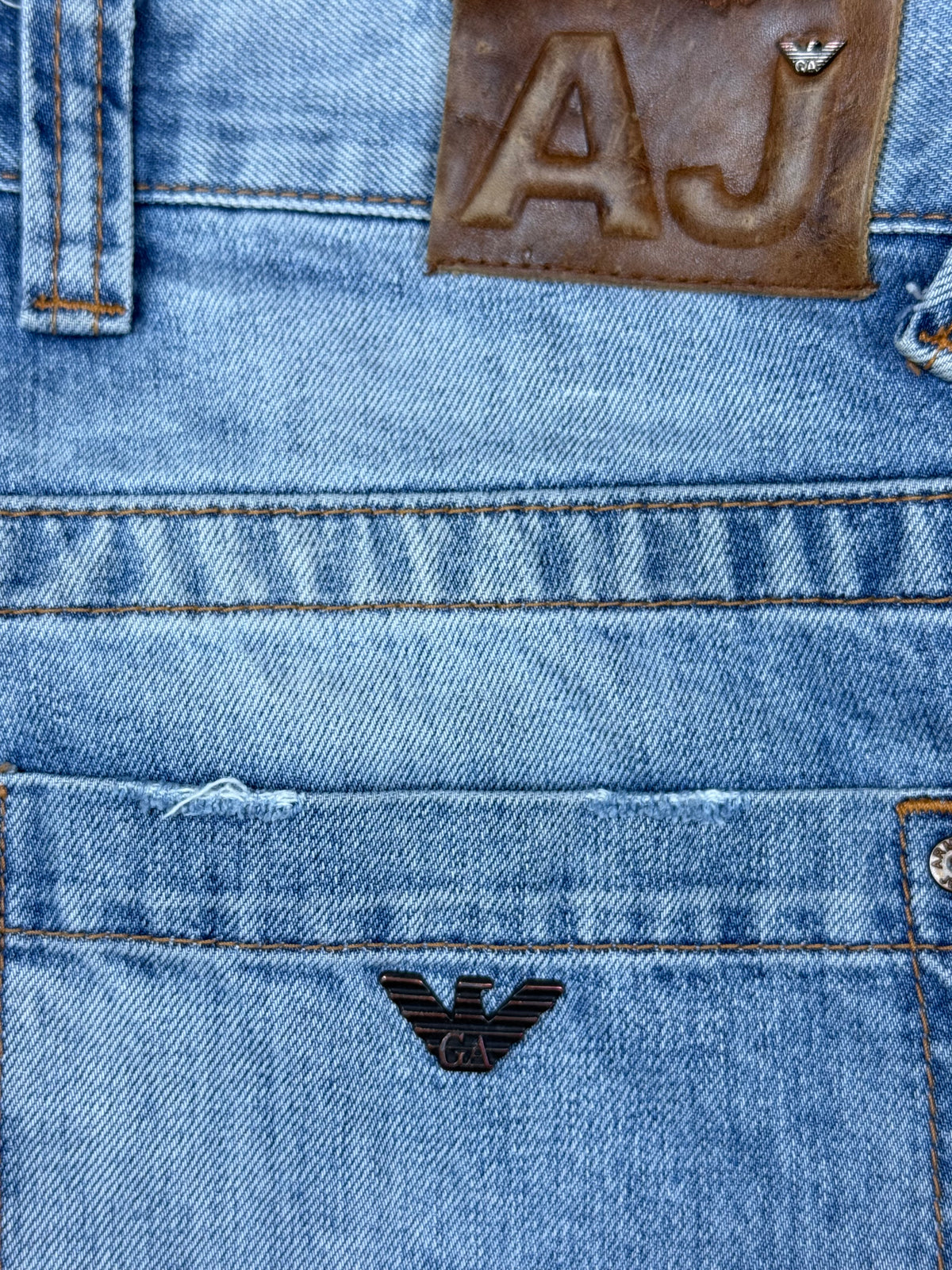 vintage Armani jeans {S}