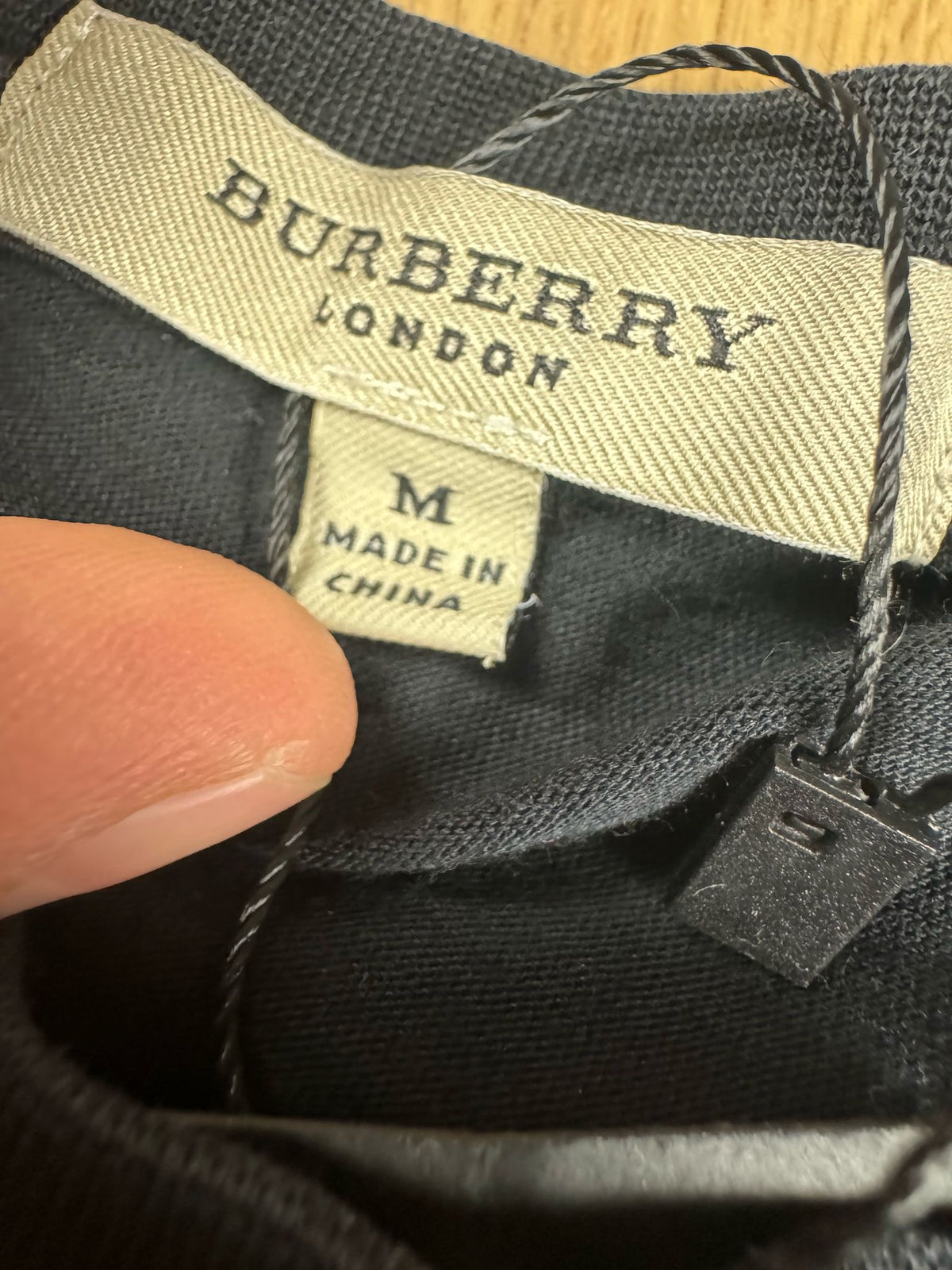 vintage Burberry longsleeve {S}