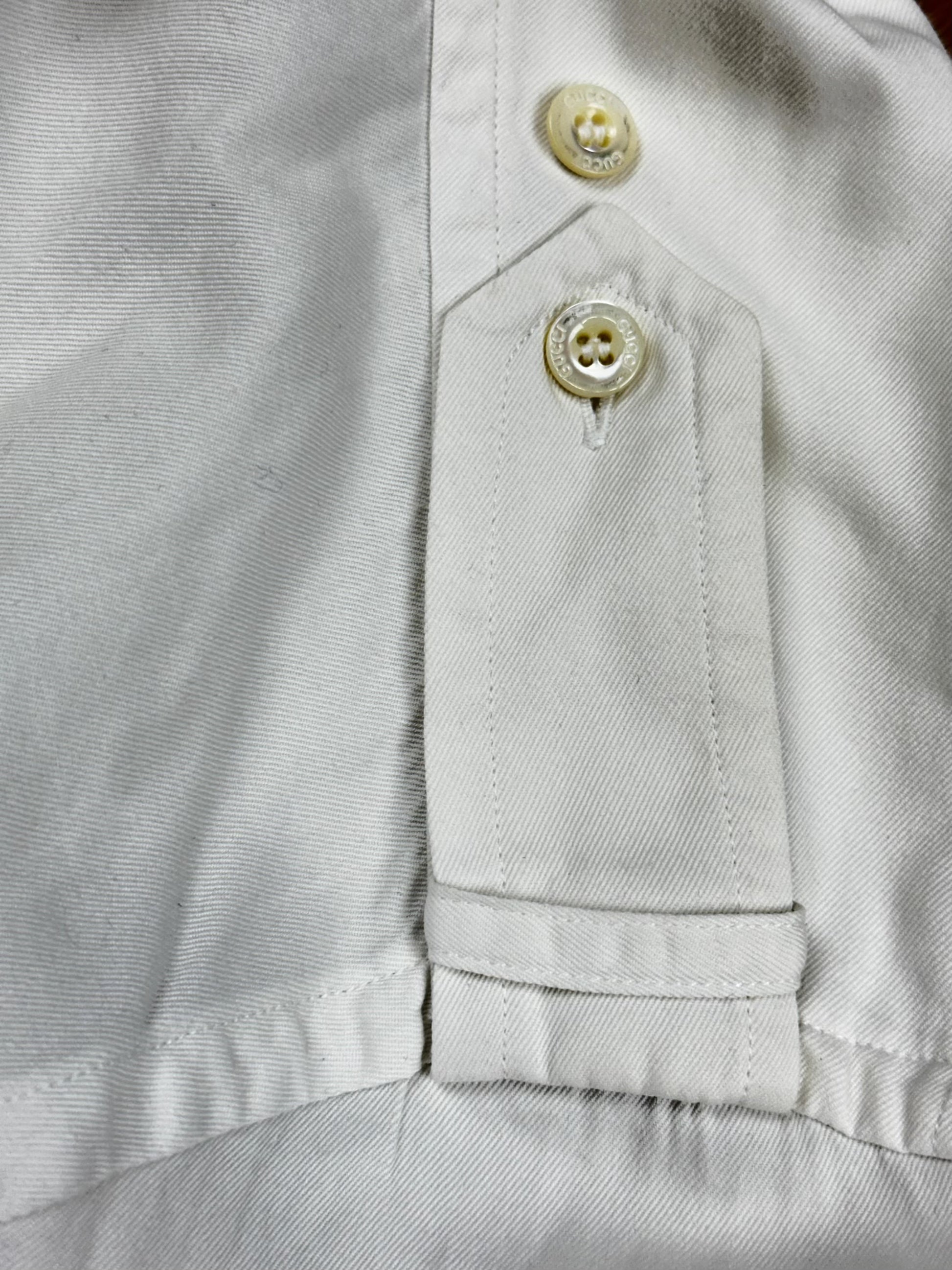 vintage Gucci shirt {M}