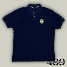 Lade das Bild in den Galerie-Viewer, vintage Burberry polo {L}
