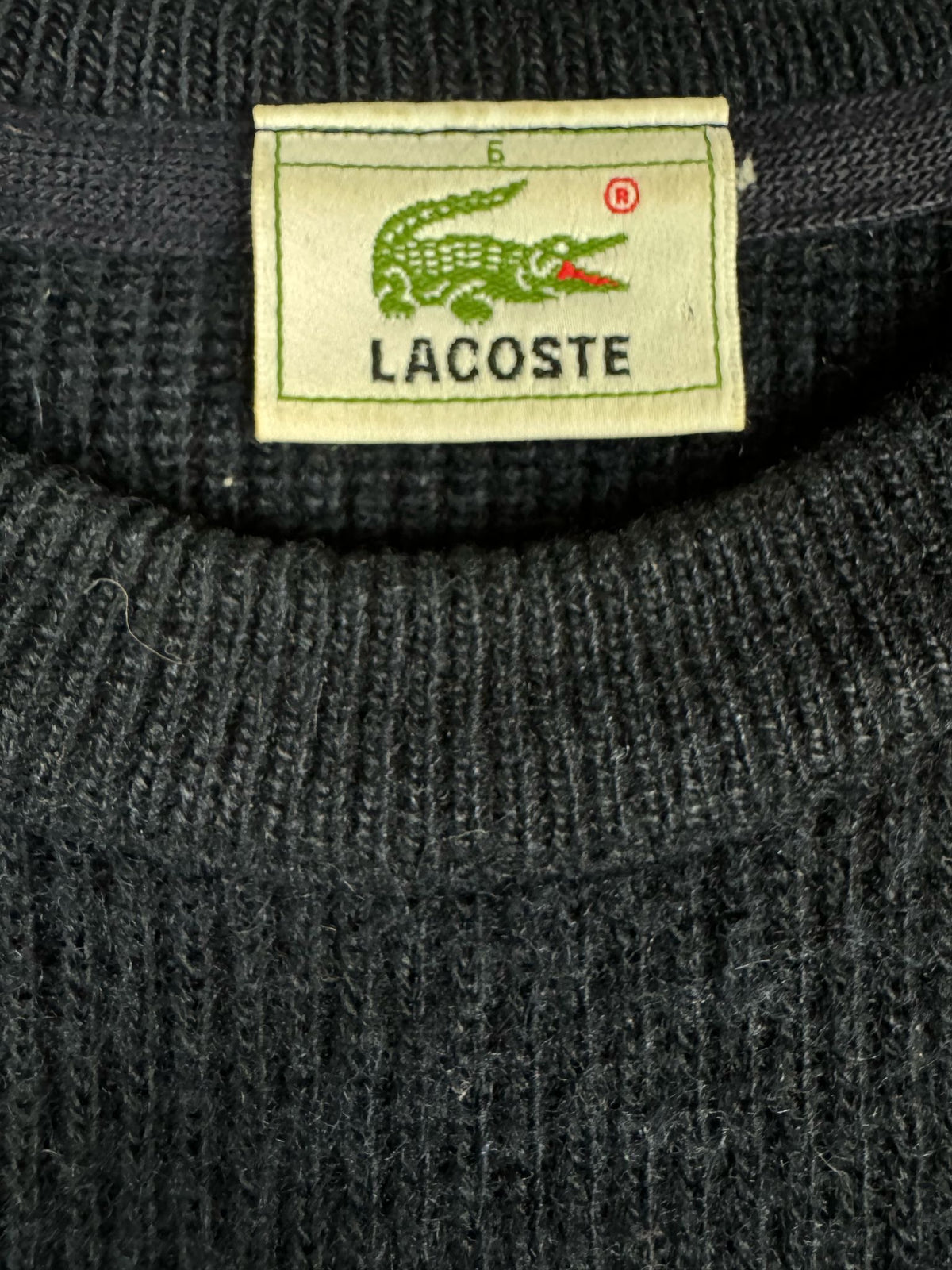 vintage navyblue Lacoste knittedsweater {XL}