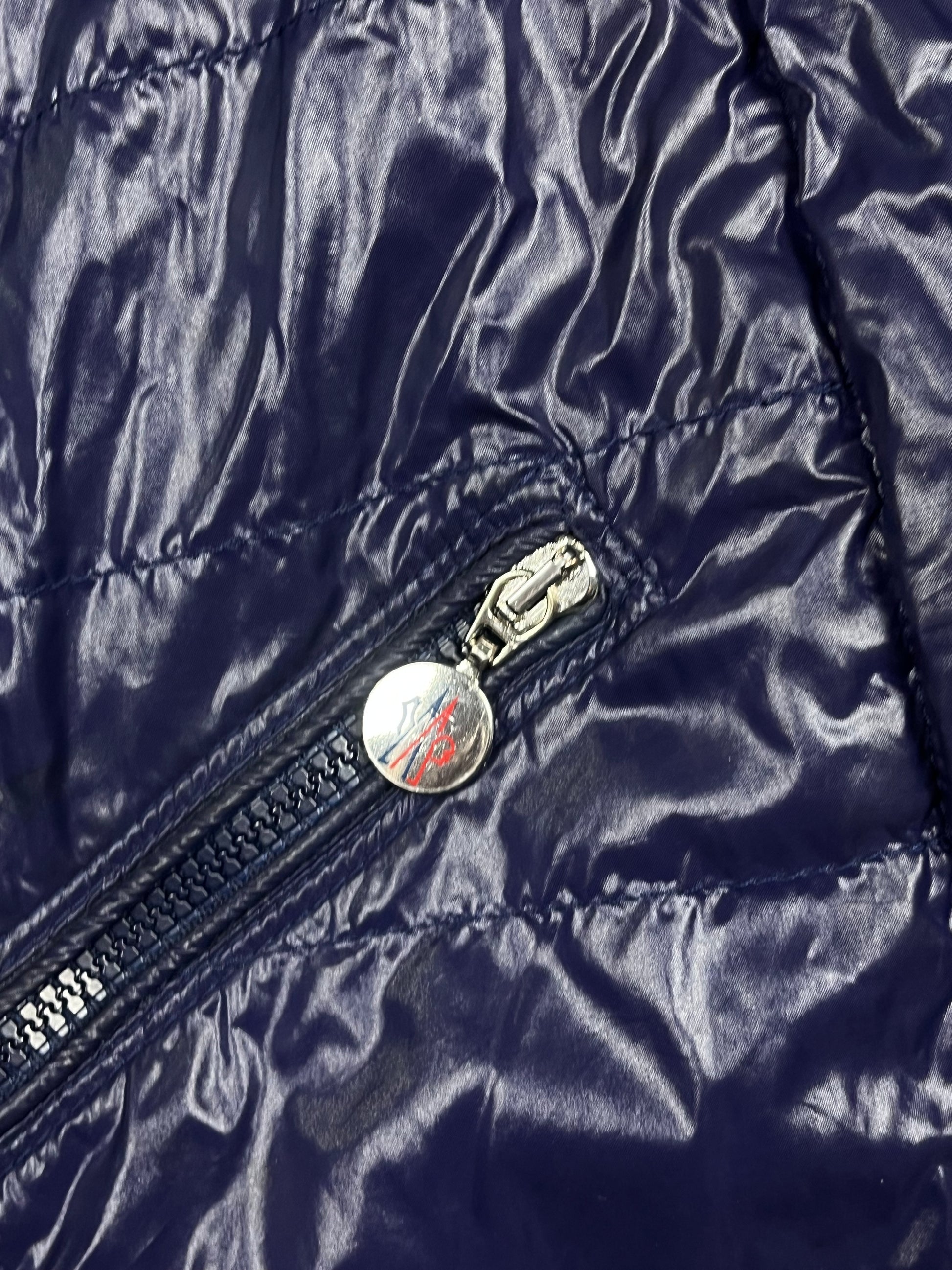 vintage Moncler windbreaker {XS}