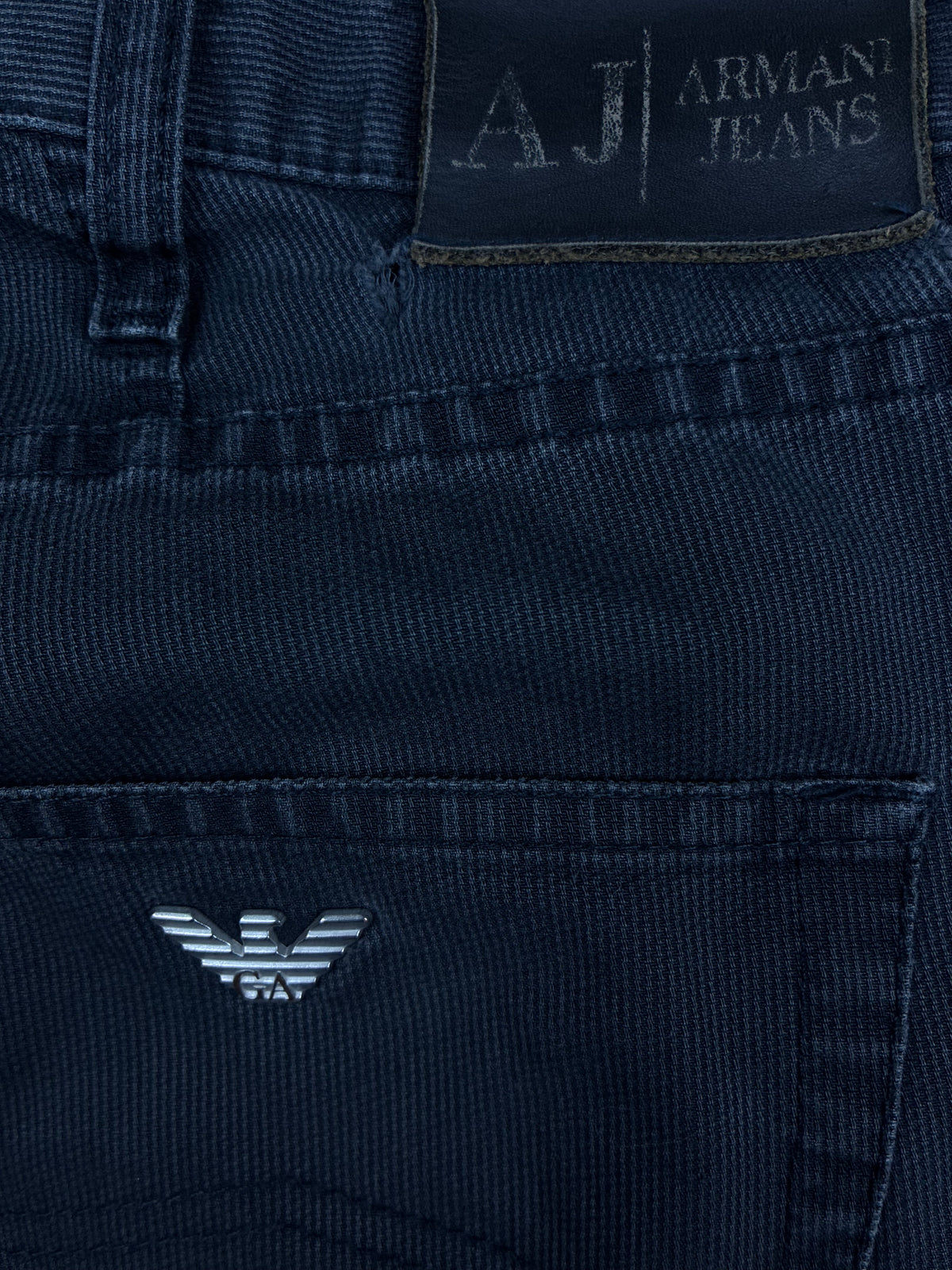 vintage Armani jeans {M}