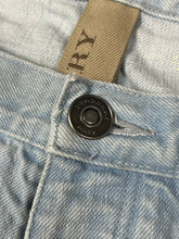 Lade das Bild in den Galerie-Viewer, vintage Burberry jeans {XL}
