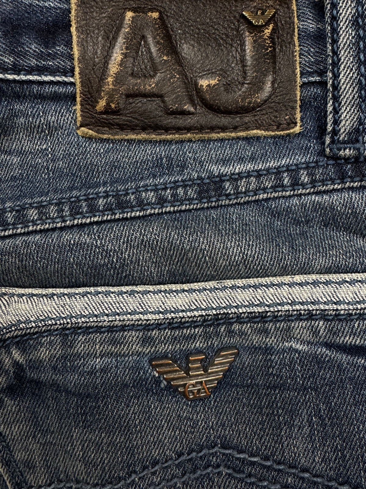 vintage Armani jeans {S}