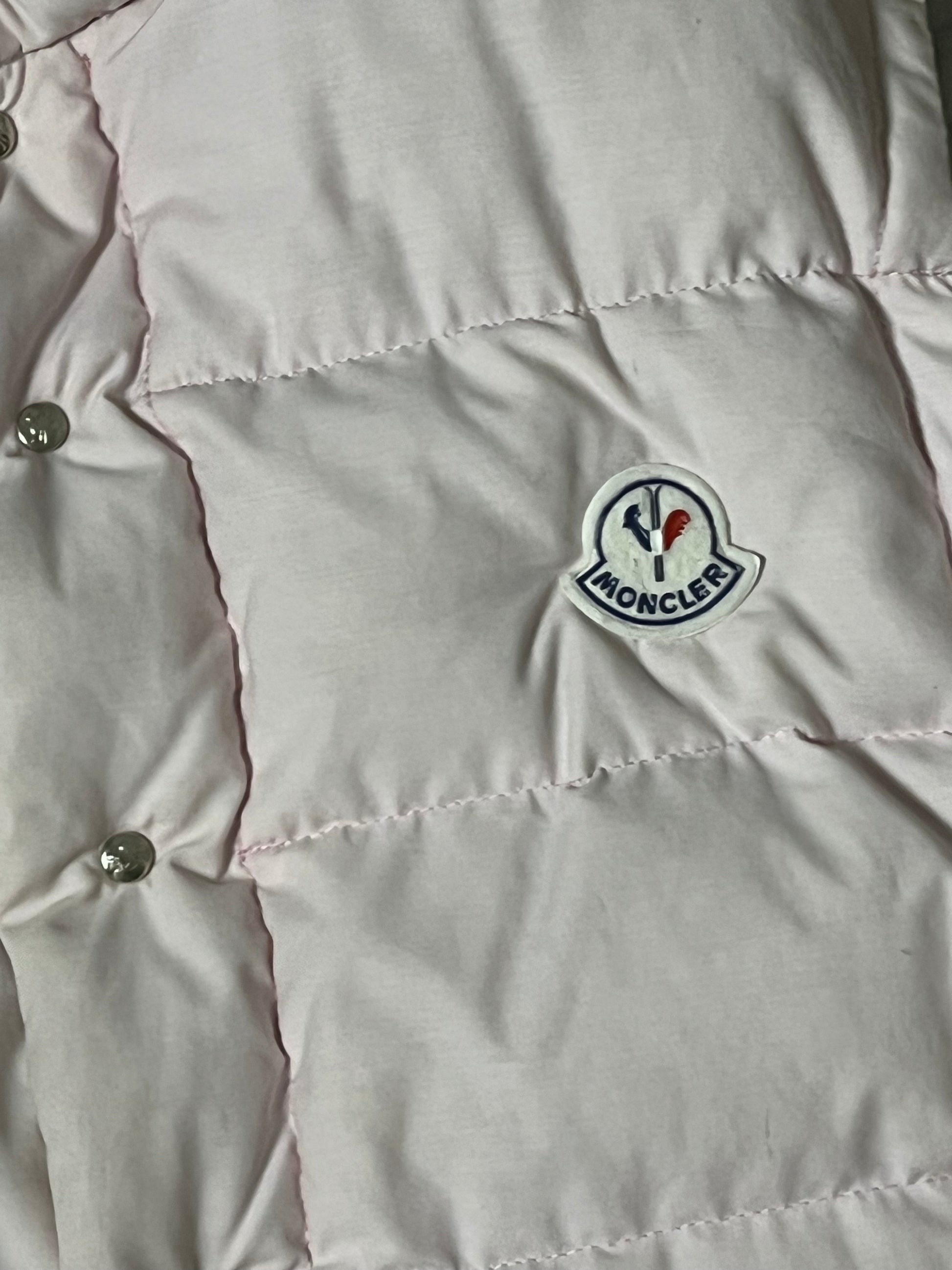 slight pink vintage Moncler vest {M}