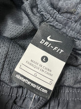 Load image into Gallery viewer, vintage Nike Fc Barcelona trackpants DSWT {L}
