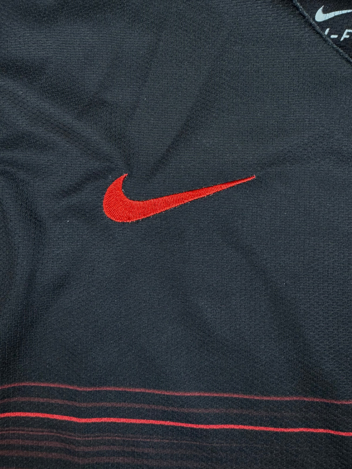 vintage Nike Portugal away jersey {M}