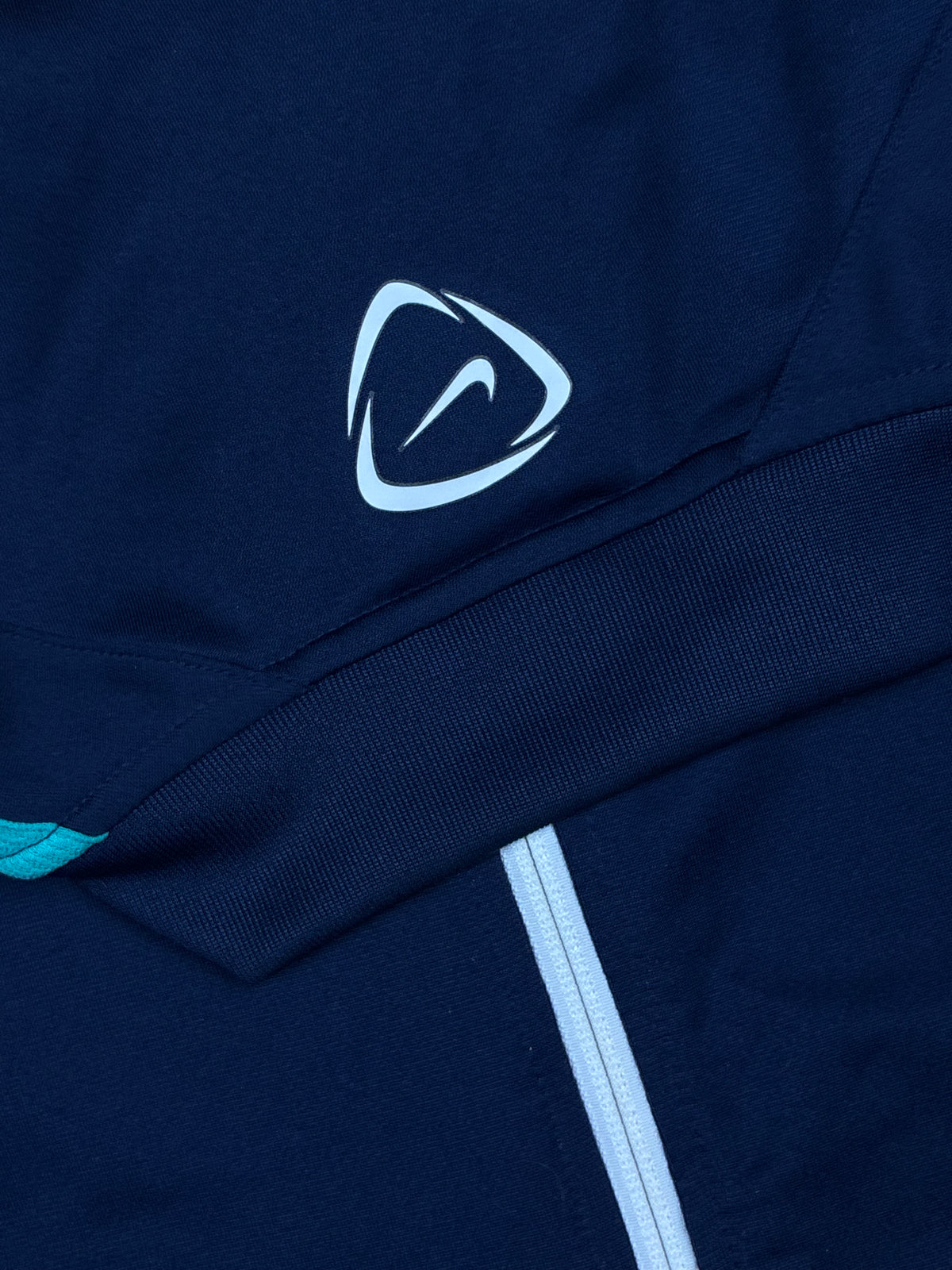 vintage Nike Manchester City trackjacket {L}