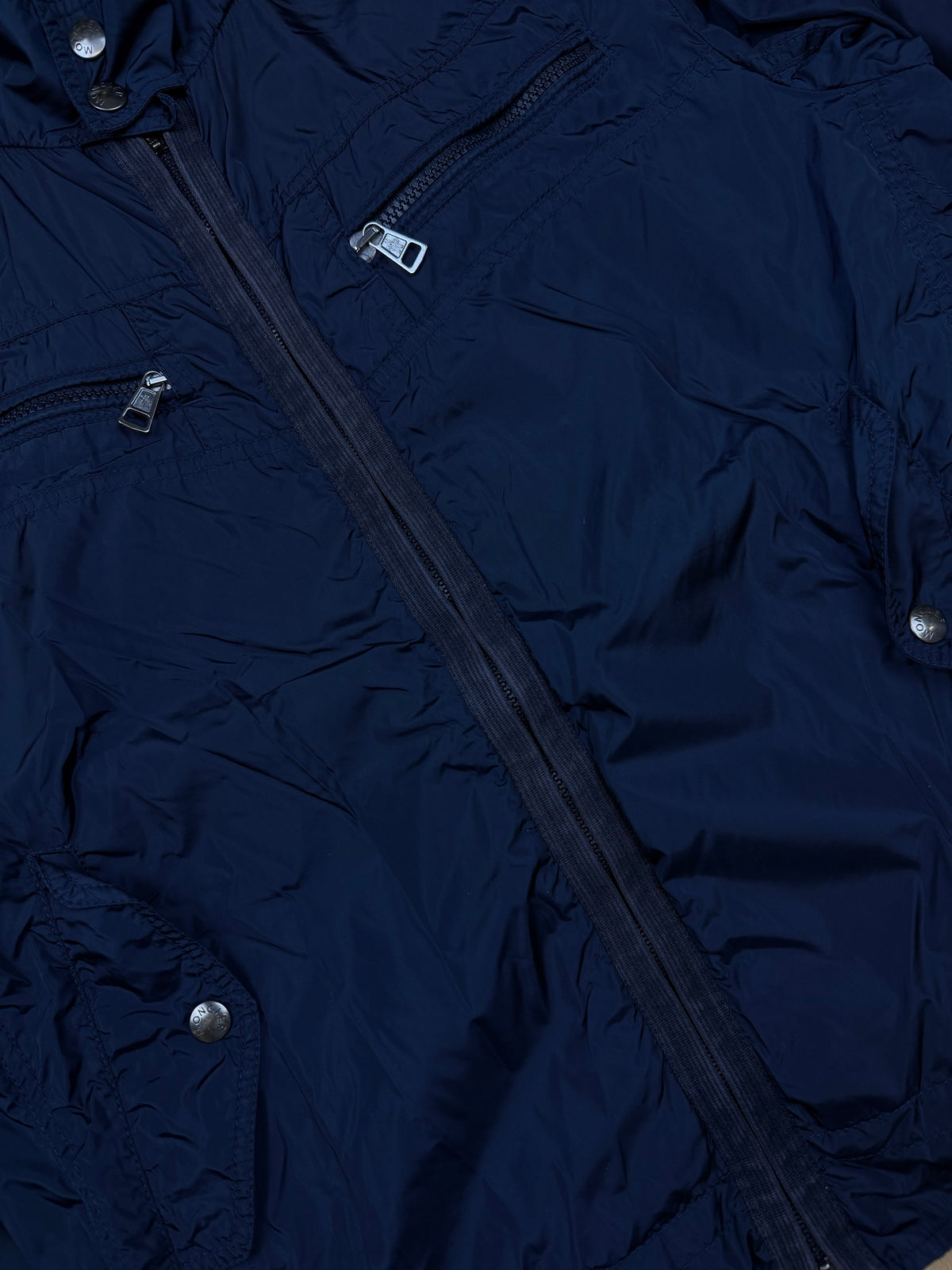vintage Moncler windbreaker {M}