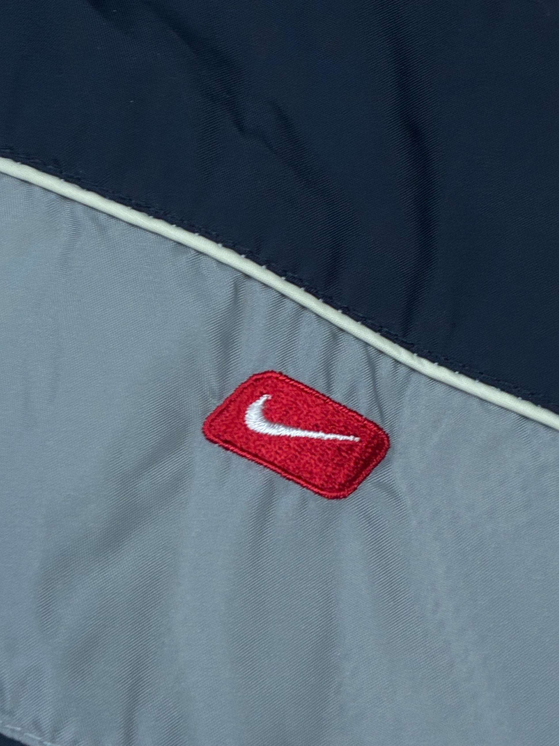 vintage Nike windbreaker {L}