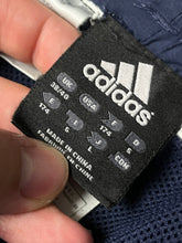 Carregar imagem no visualizador da galeria, vintage Adidas Fc Chelsea trackpants {L}
