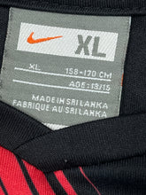 Carregar imagem no visualizador da galeria, vintage Nike jersey {S}
