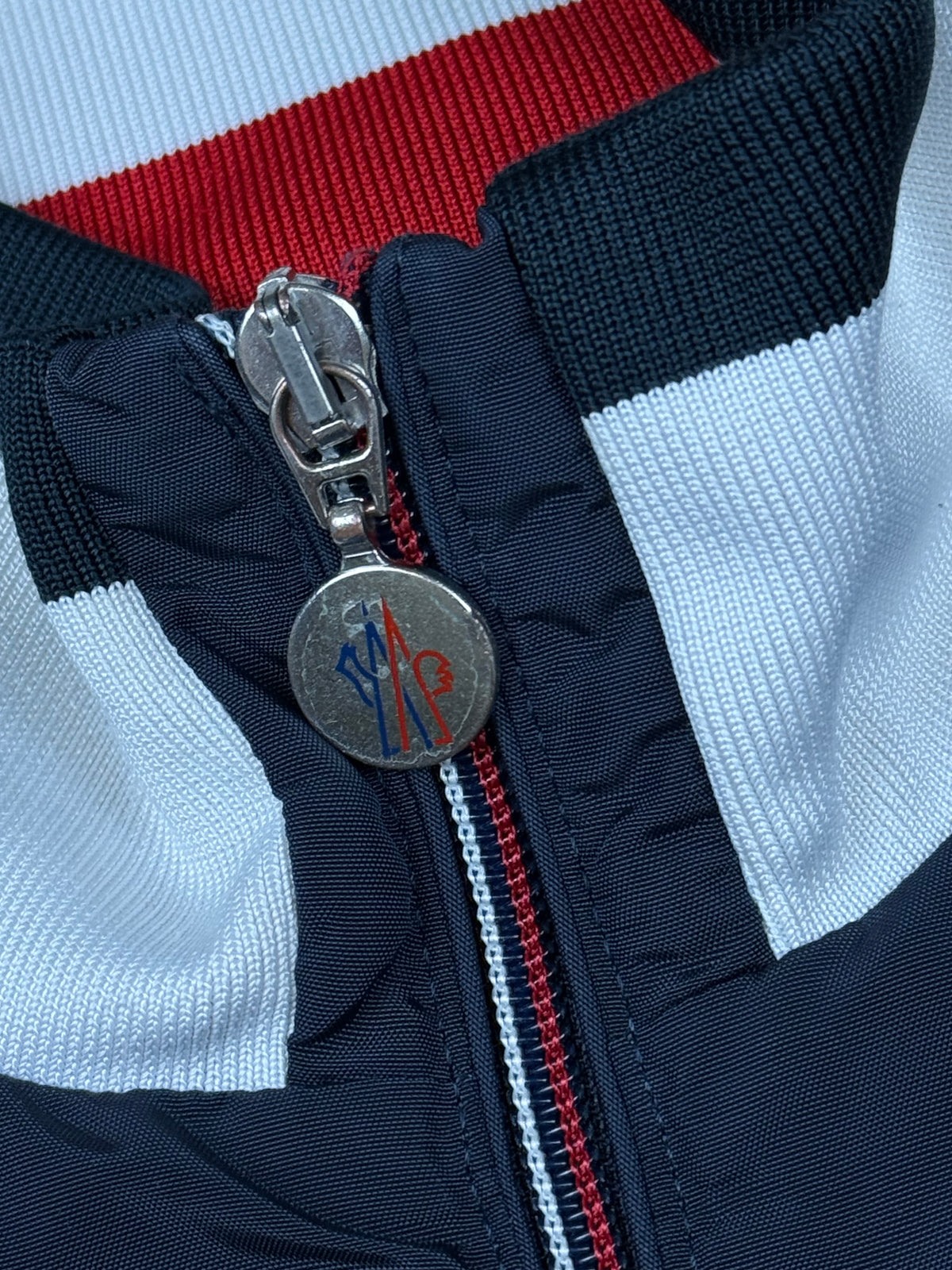 vintage Moncler windbreaker {XS}