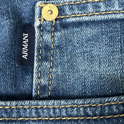 vintage Armani jeans {M}