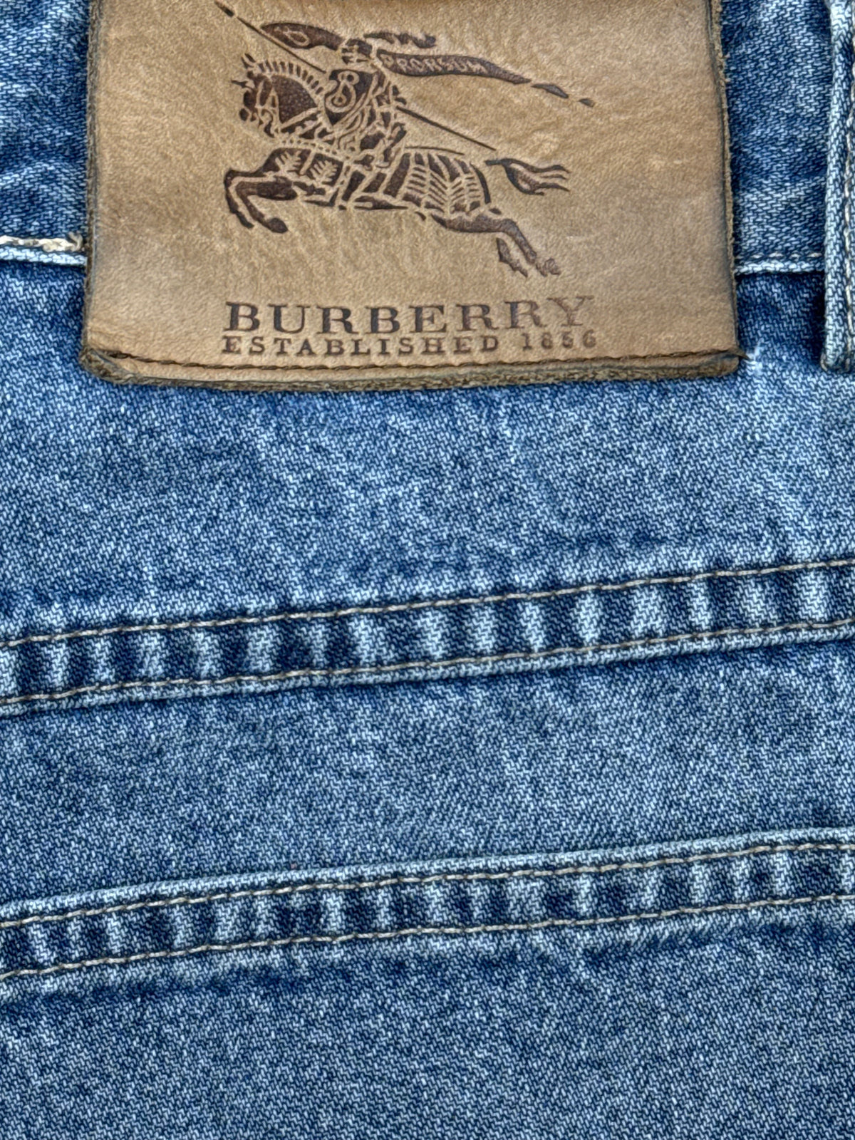 vintage Burberry jeans {S}