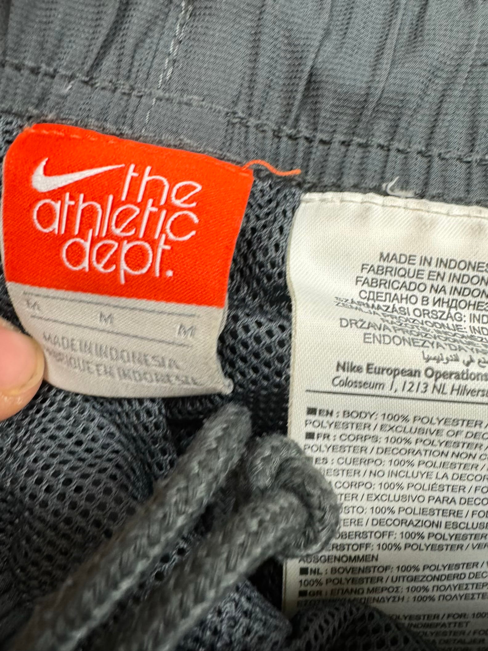 vintage Nike trackpants {M}