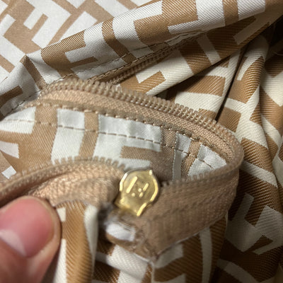 vintage Fendi messengerbag