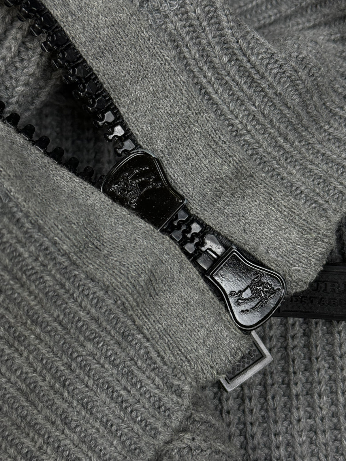 vintage Burberry Sport sweatjacket {XL}