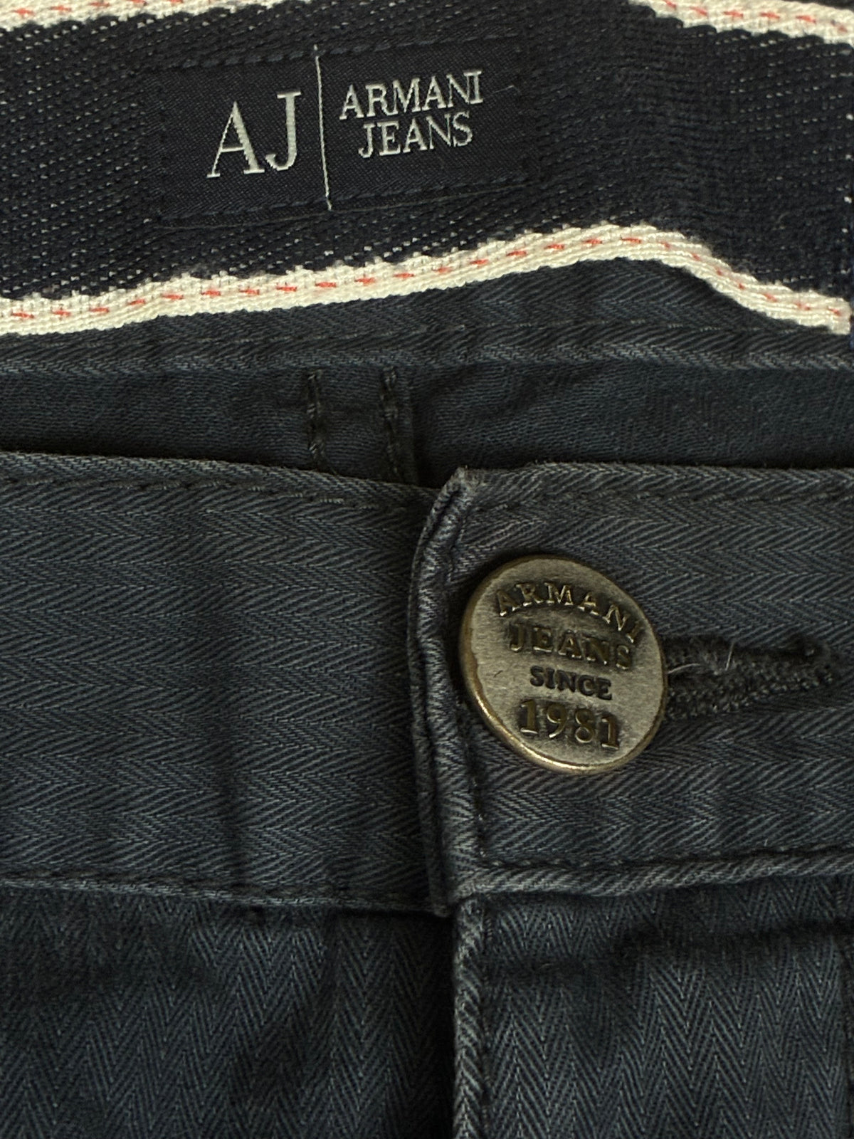 vintage Armani jeans {M}