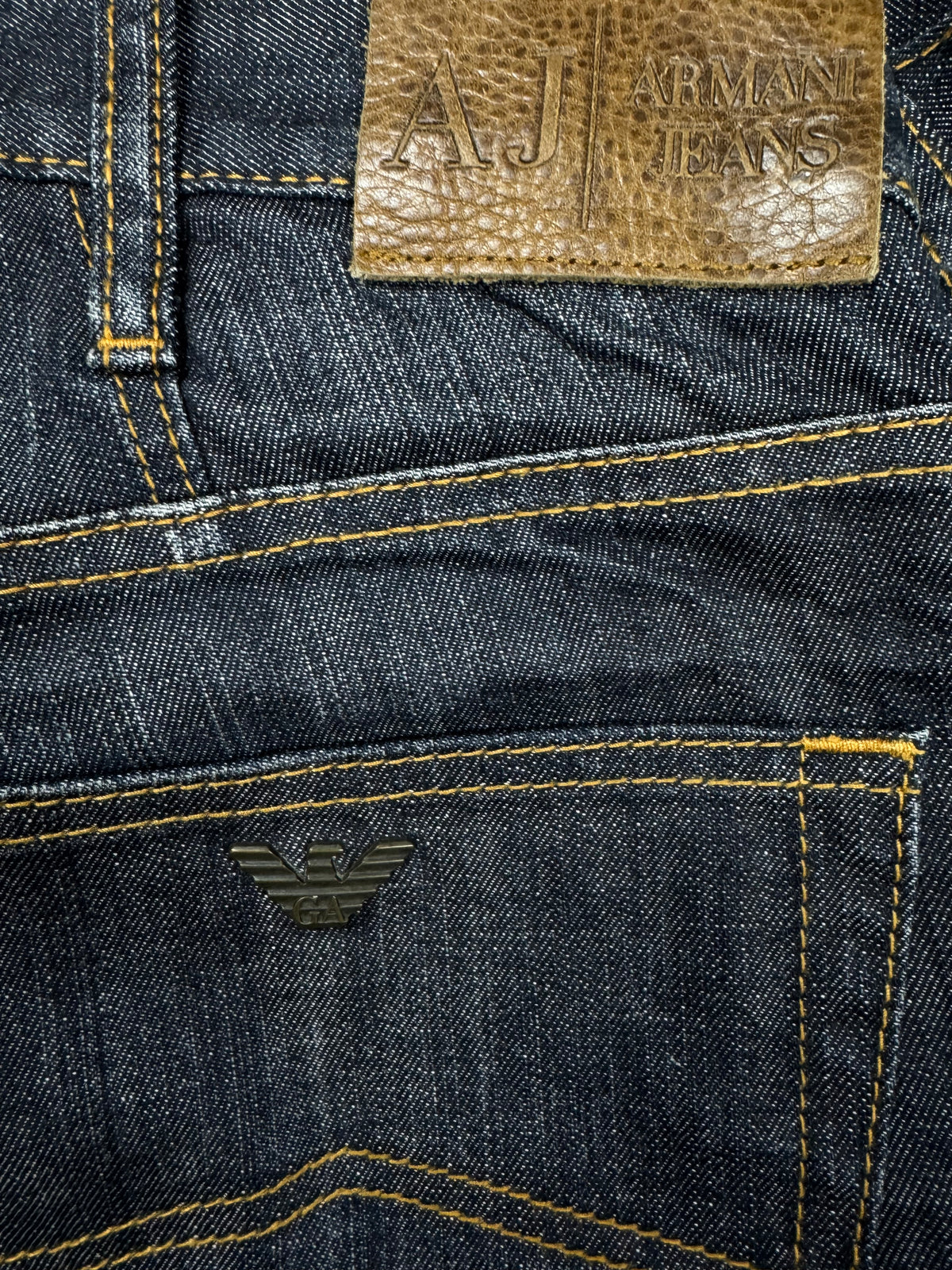 vintage Armani jeans {L}