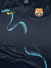 Cargar imagen en el visor de la galería, vintage Nike Fc Barcelona trainingjersey {S}
