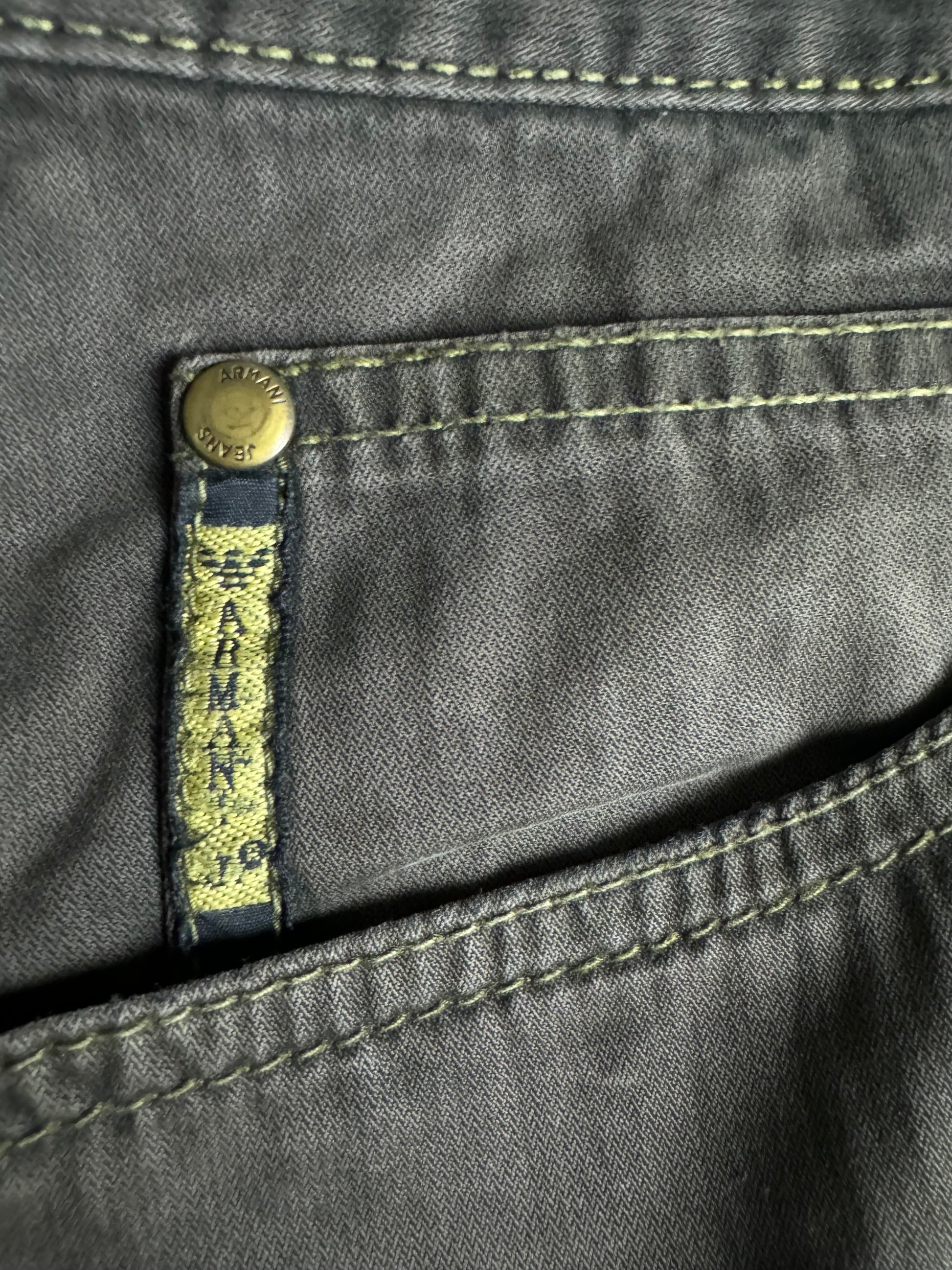 vintage Armani jeans {M}