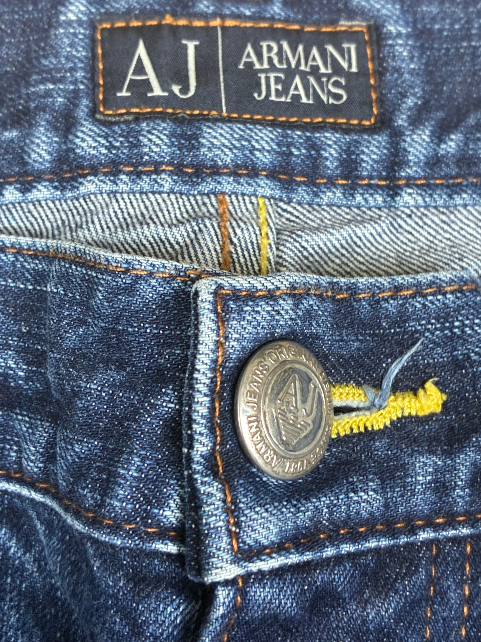 vintage Armani jeans {S}