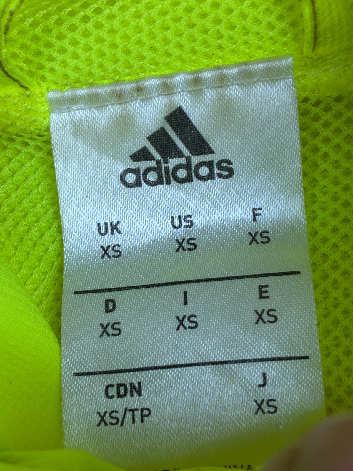 vintage Adidas Fc Chelsea windbreaker {XS}