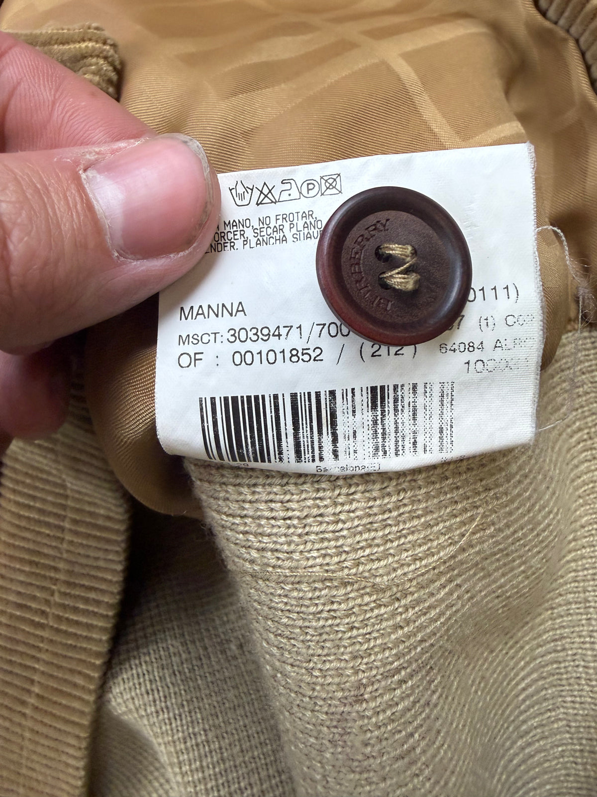 vintage Burberry coat {XL}