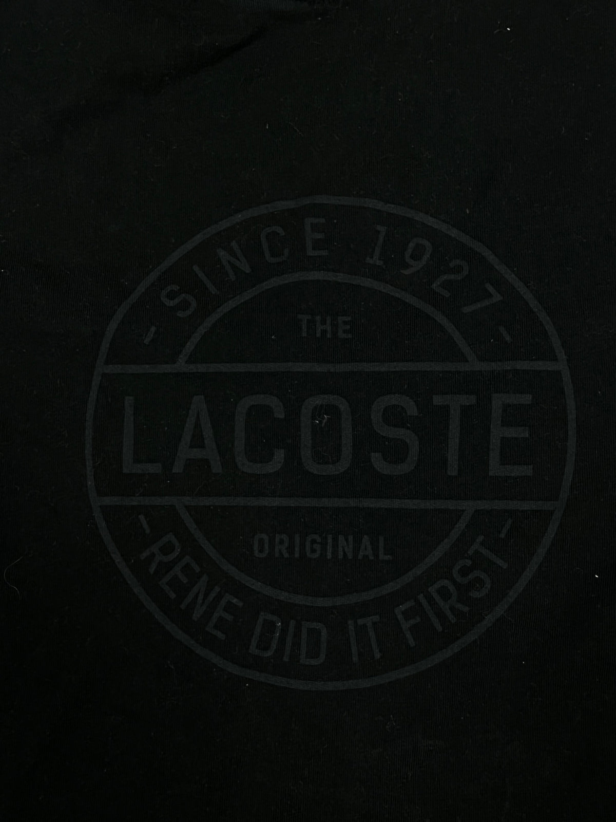 black Lacoste t-shirt {S}