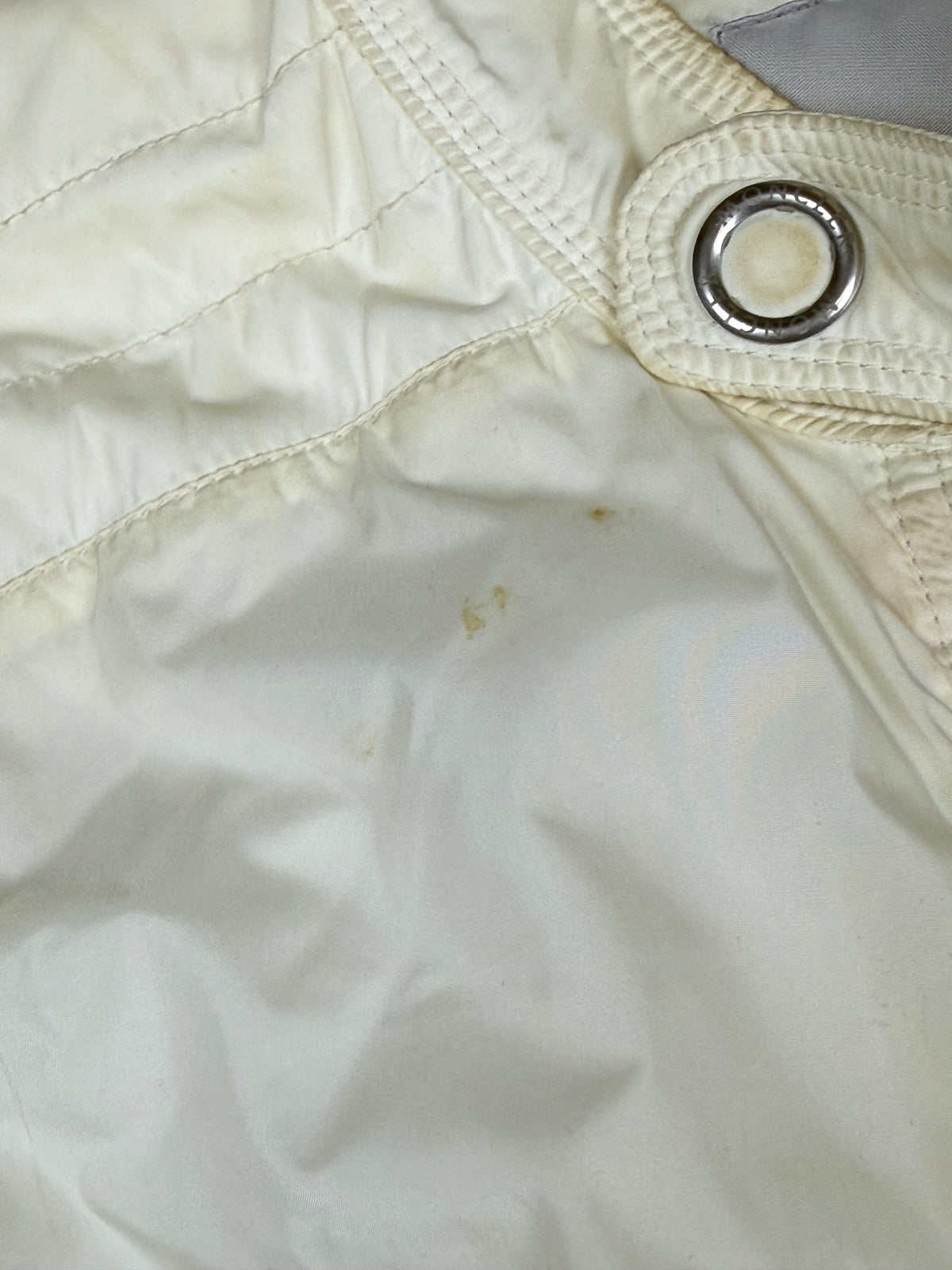 vintage Moncler windbreaker {M}