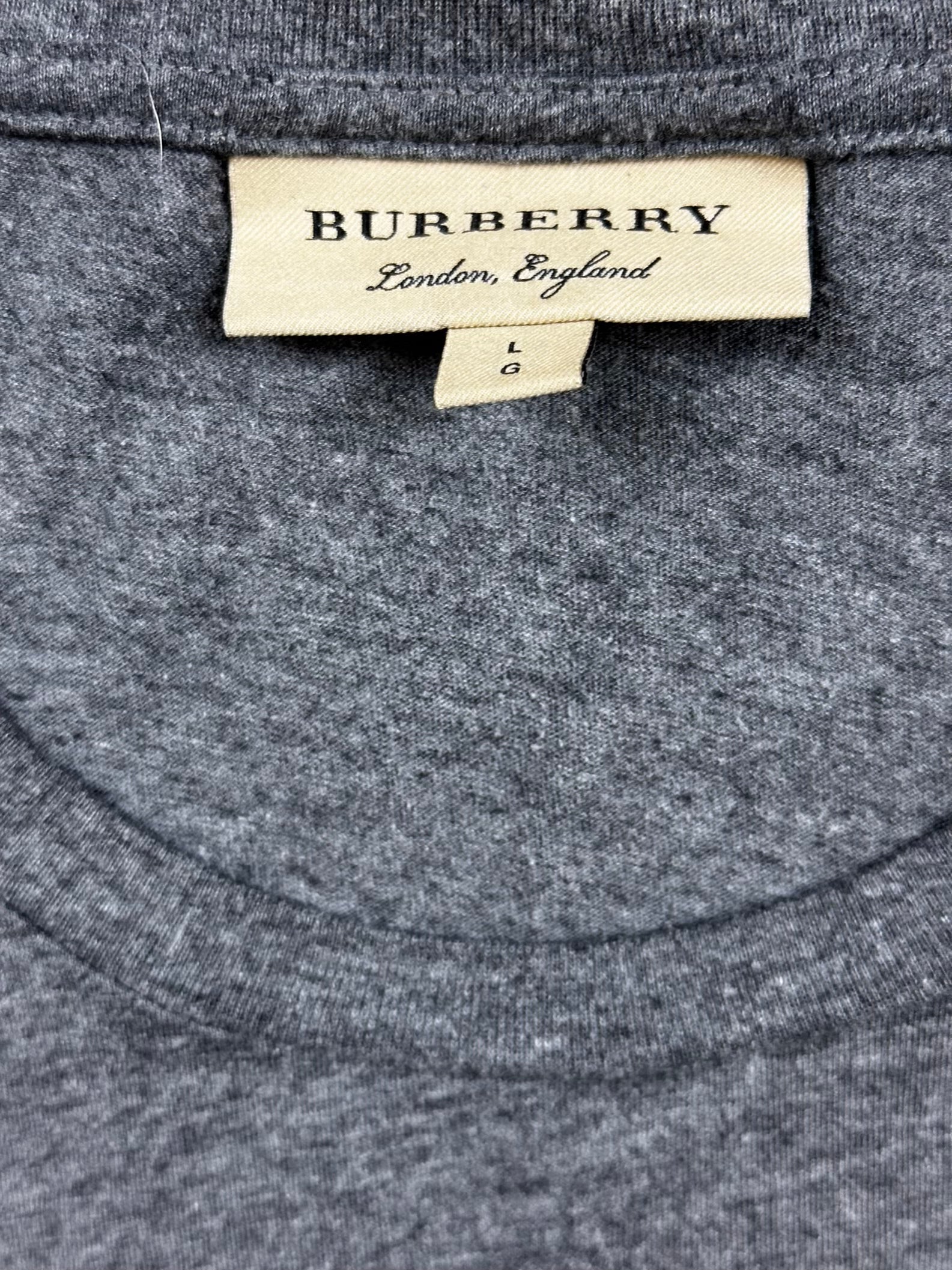 vintage Burberry t-shirt {L}