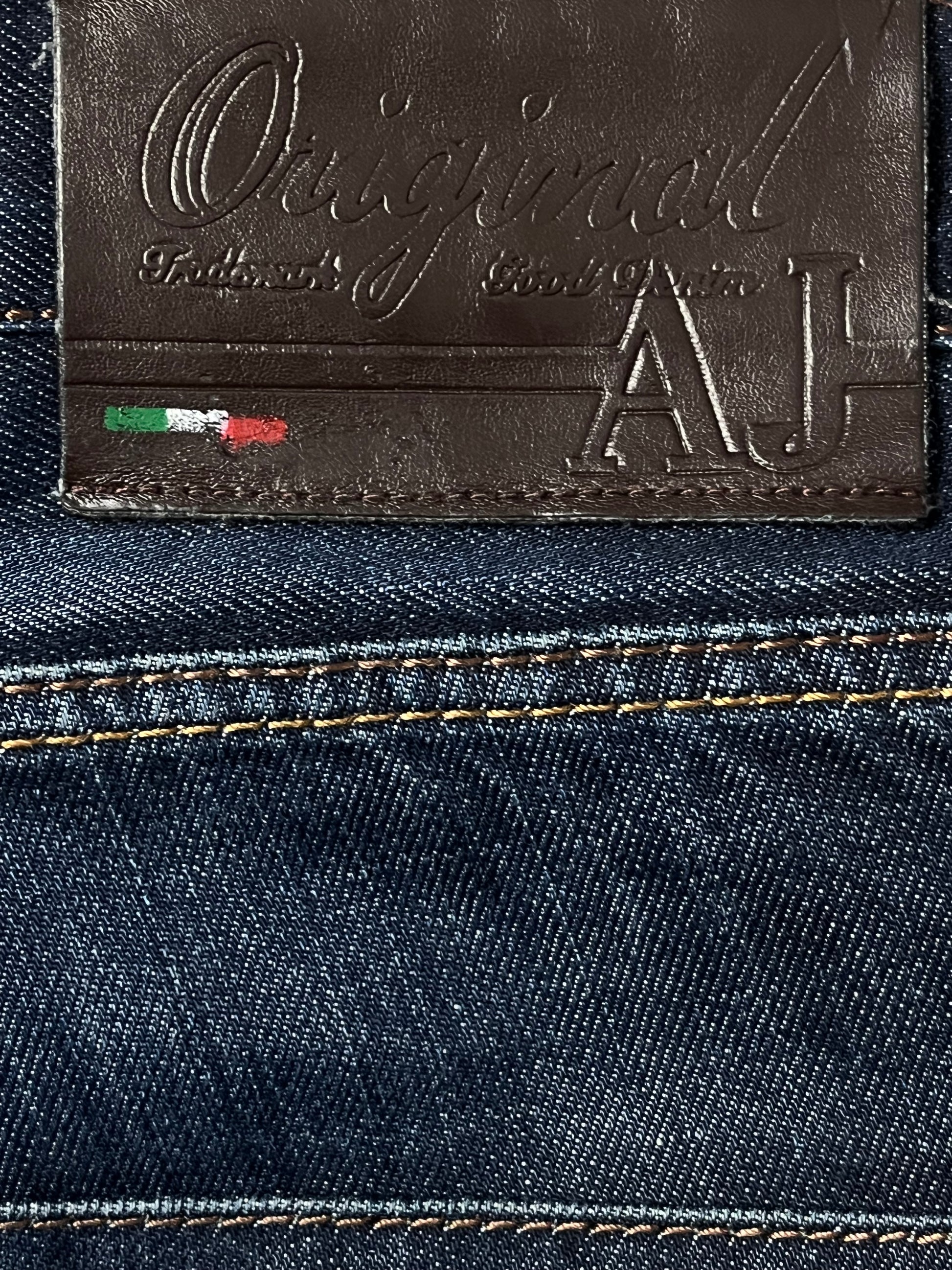 vintage Armani jeans {L}