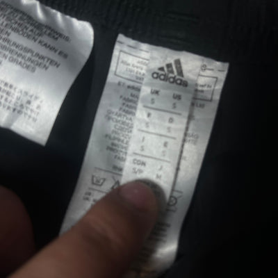 black Adidas Manchester United tracksuit {S}