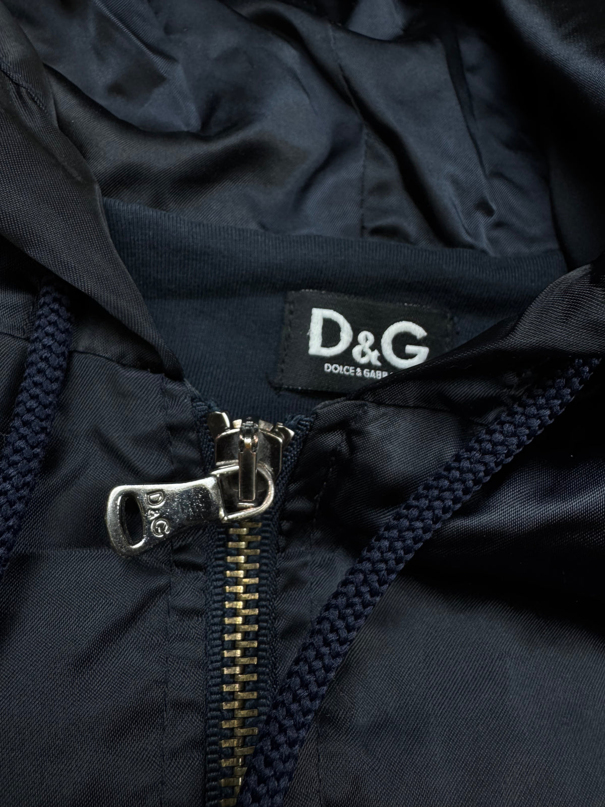 vintage Dolce & Gabbana windbreaker {M}