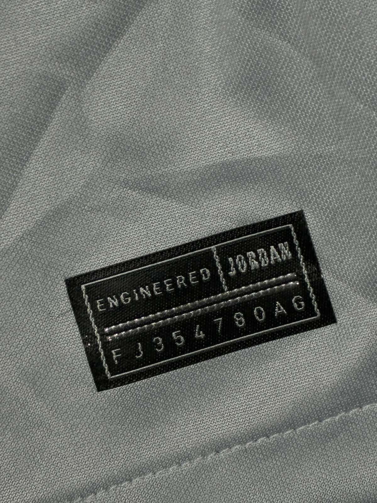 grey Jordan PSG Paris Saint Germain jersey {M}