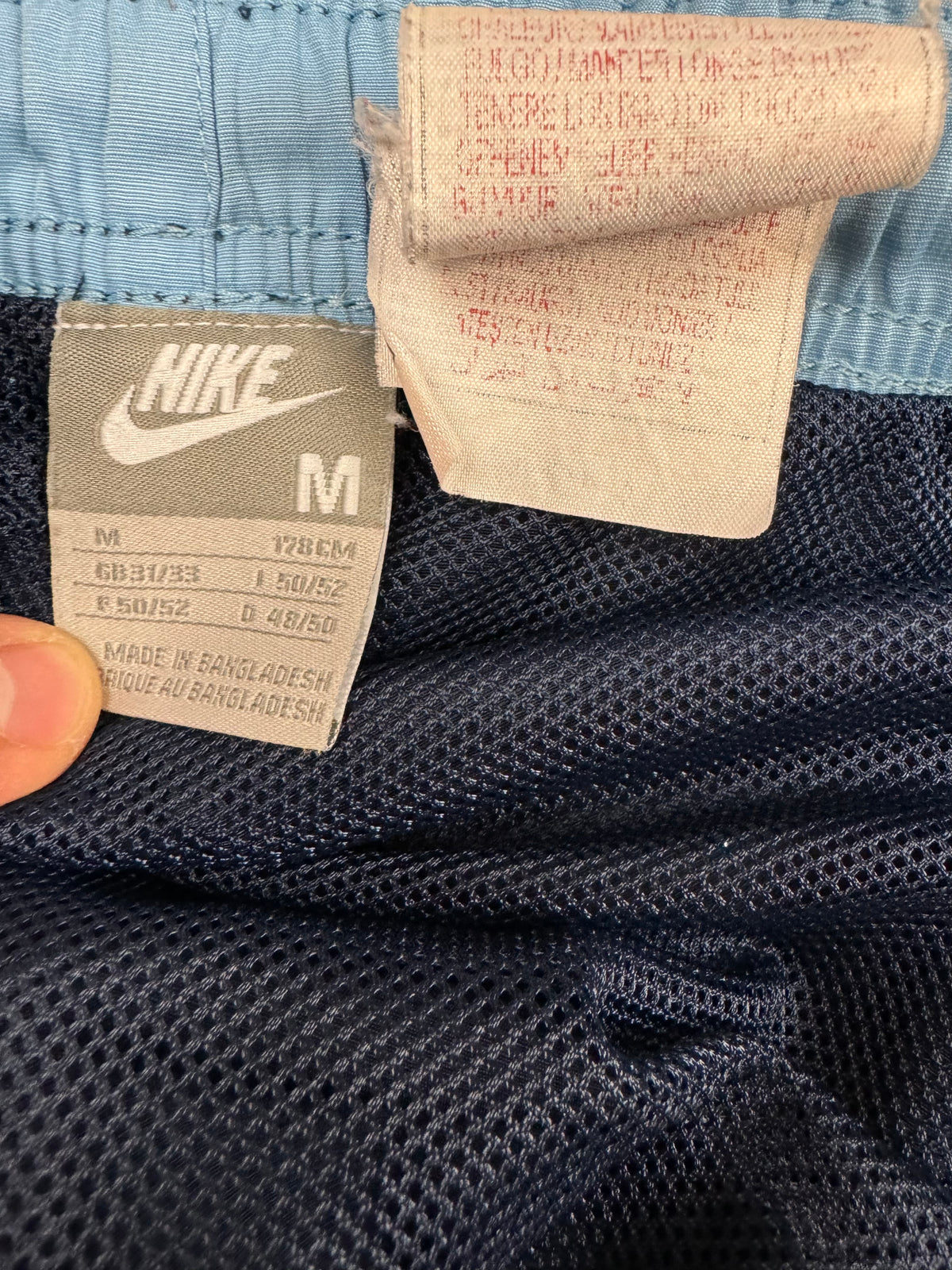 vintage Nike SHOX shorts {M}
