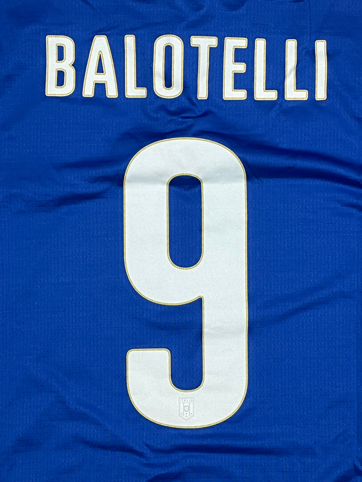vintage Puma Italia BALOTELLI9 2014 home jersey DSWT {S}