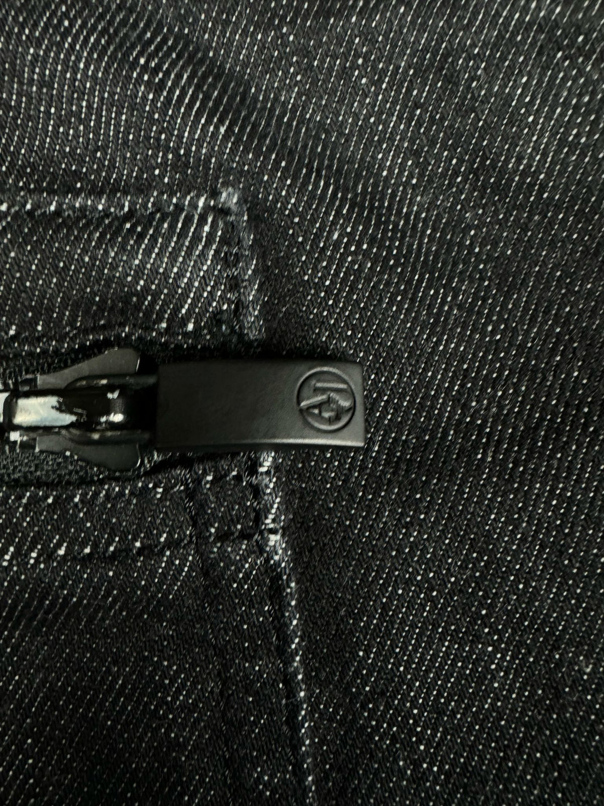 vintage Armani jeans {S}