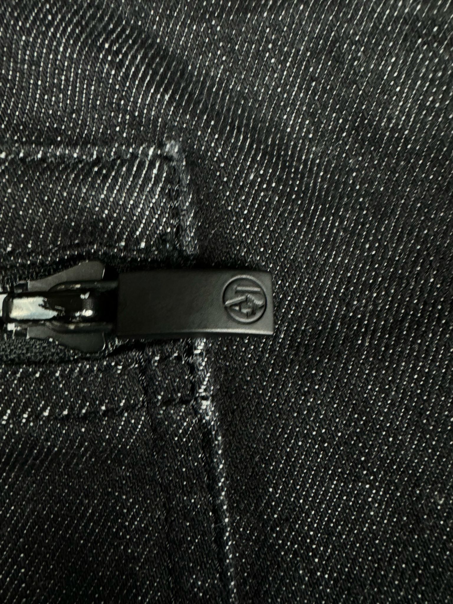 vintage Armani jeans {S}