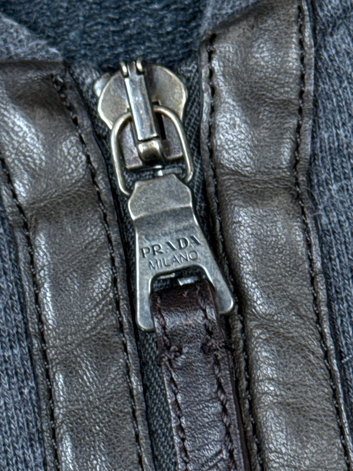 vintage Prada sweatjacket {M}
