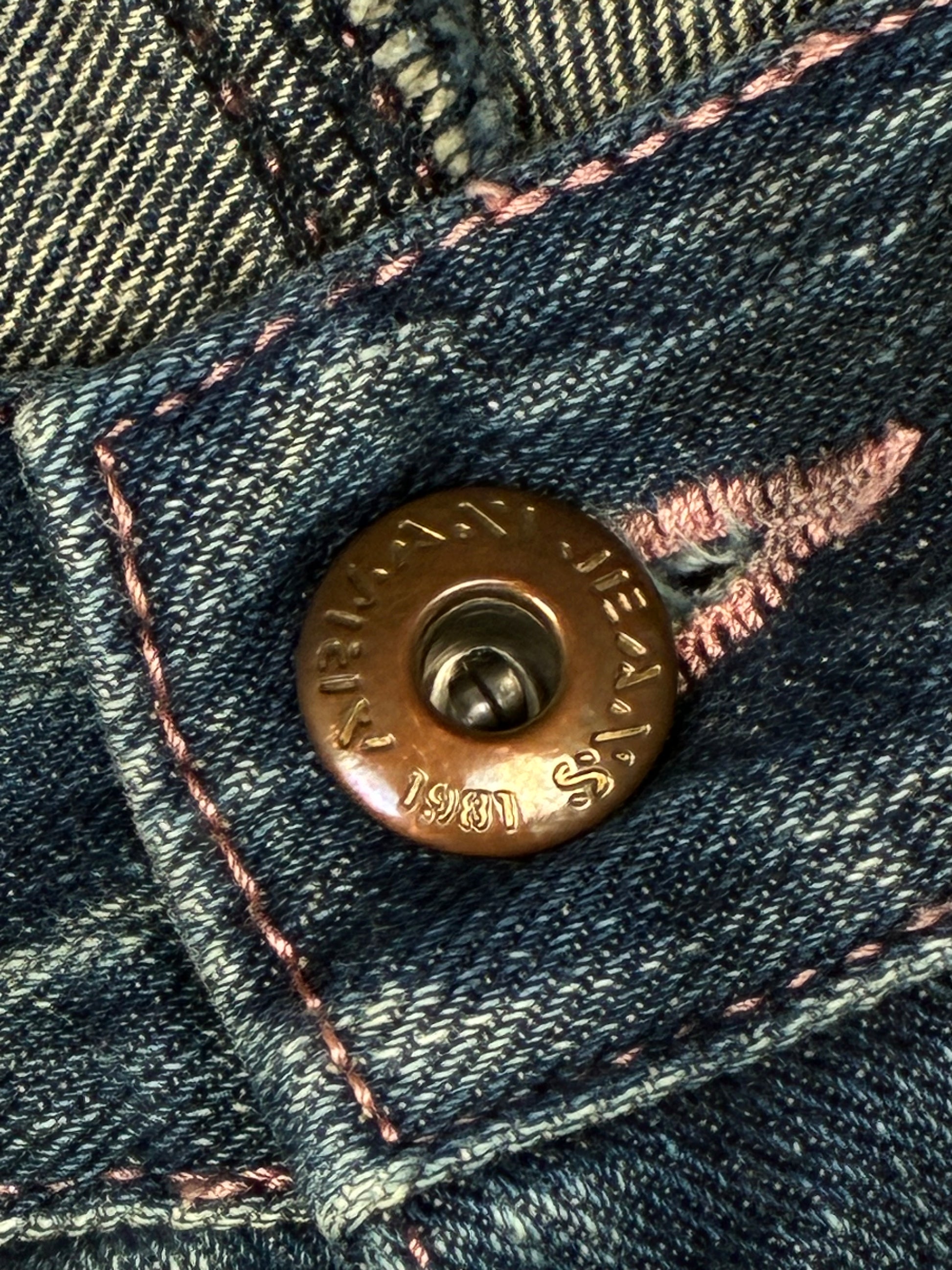 vintage Armani jeans {M}