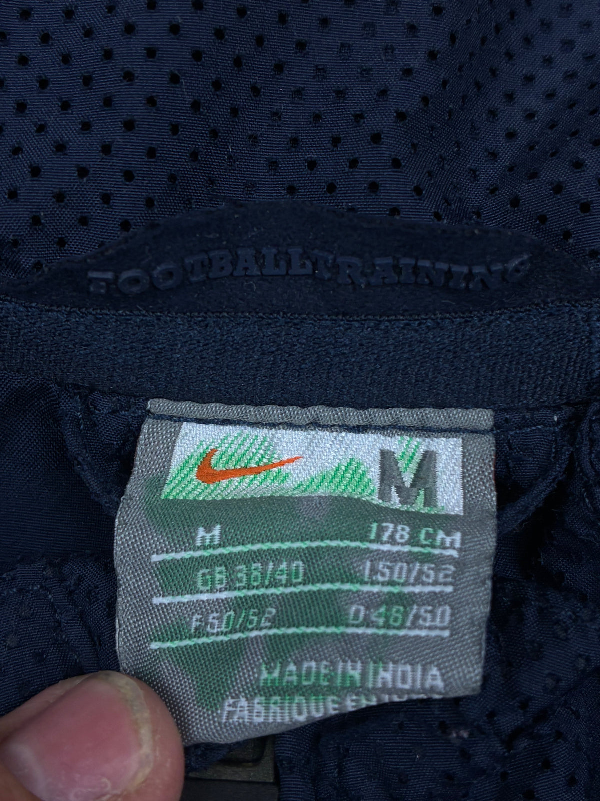 vintage Nike Fc Barcelona windbreaker {M}