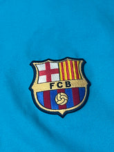 Charger l&#39;image dans la galerie, vintage Nike Fc Barcelona windbreaker {M-L}
