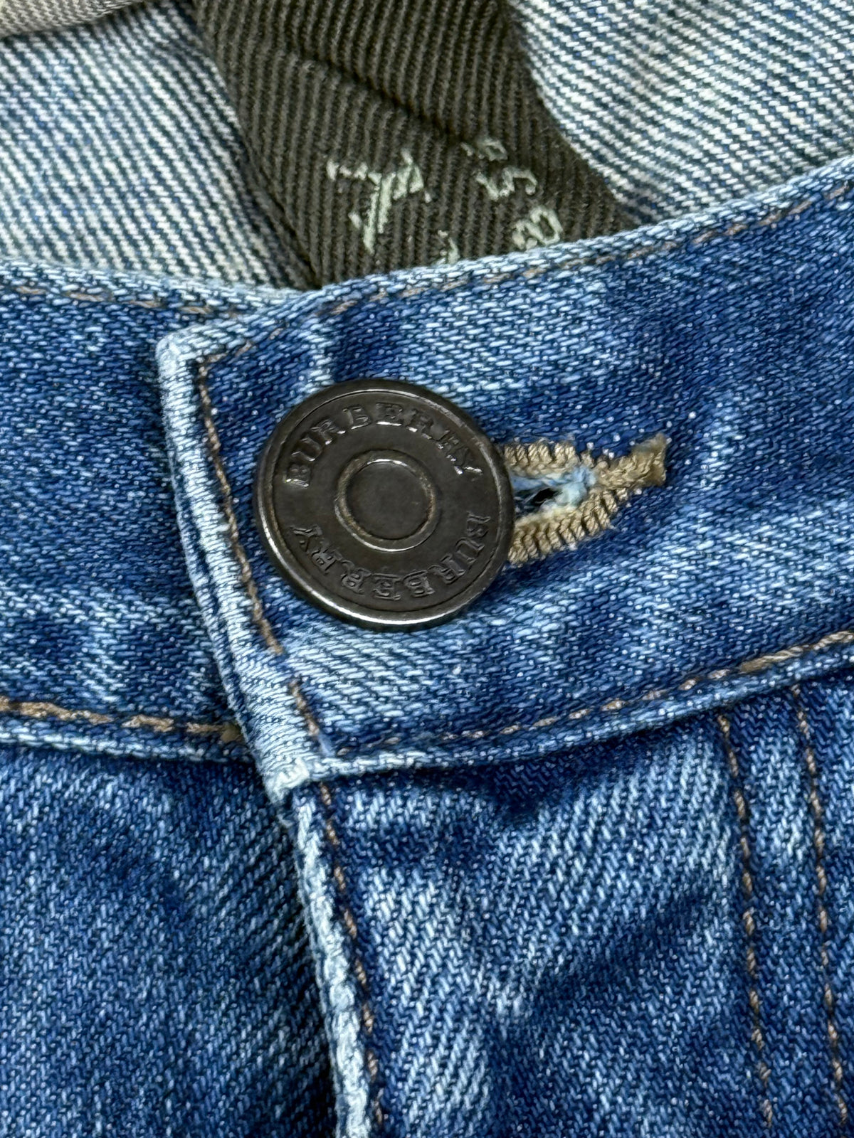 vintage Burberry jeans {S}