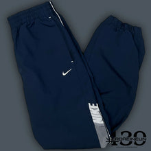 Carregar imagem no visualizador da galeria, vintage Nike trackpants {M}
